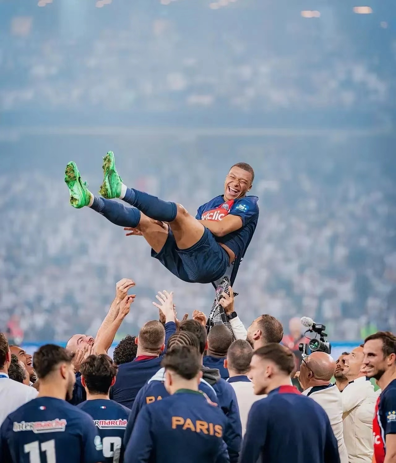 开云链接入口 -关于勒沃库森内部会议纪要流出——今晚完成体检，意甲使命明确，赛季目标并未改变的信息